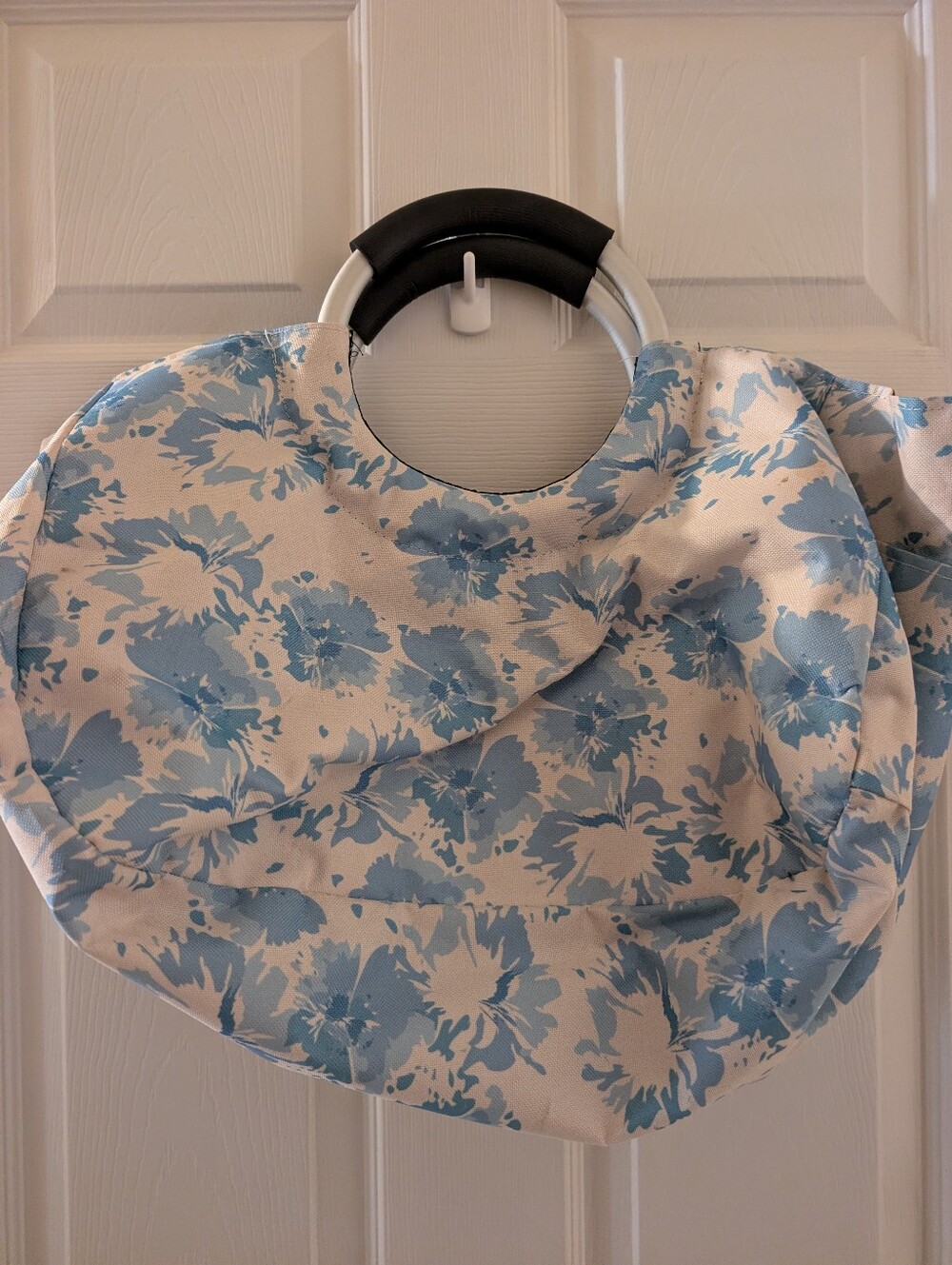 Blue Floral Round-Handle Women’s Tote Bag